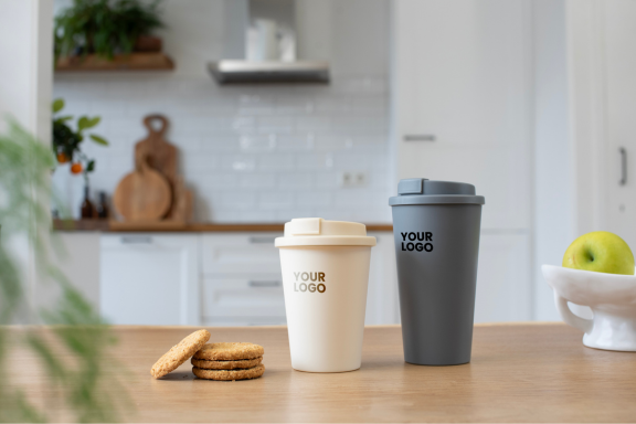 mugs, cookies, kitchen, blurry background