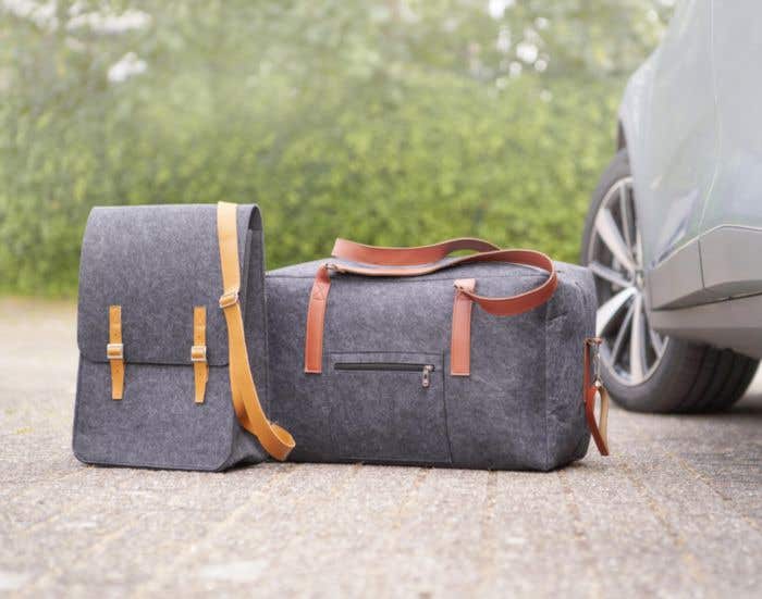 Pochette Amelia