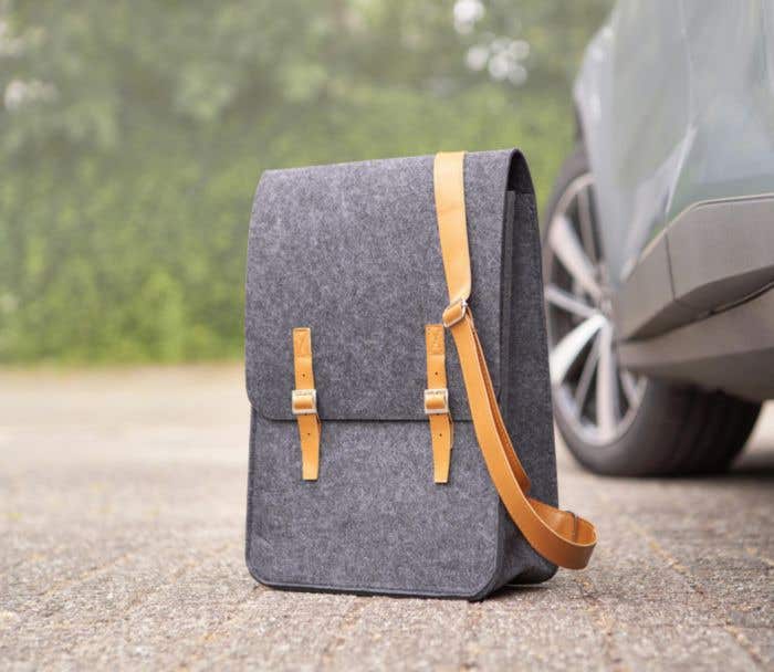 Pochette Amelia