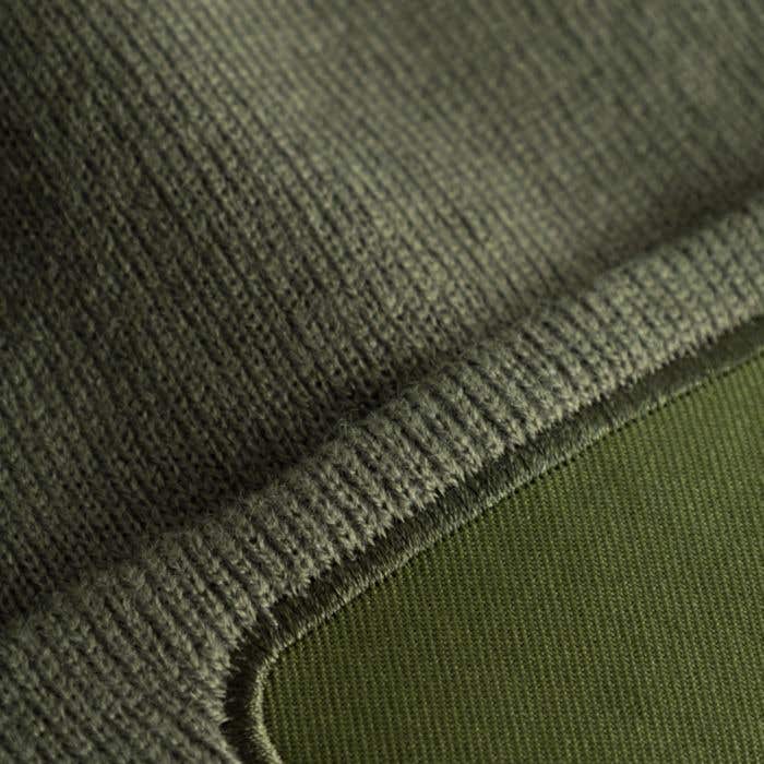 Bonnet Acryl avec étiquette