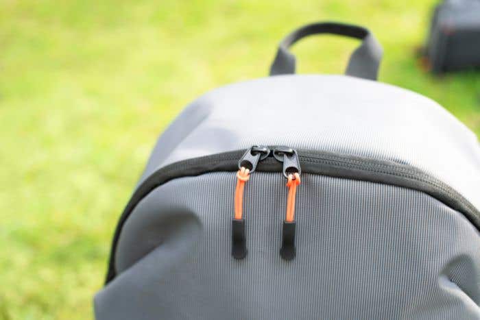 Sac à dos Saffron | 18 L | Compartiment ordinateur 15" | Dos ventilé