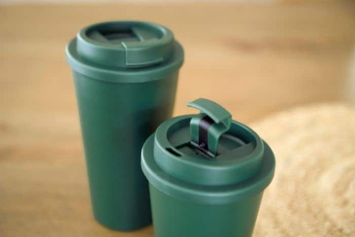 Mug de voyage Gabriela | 350 ml | Couvercle à clip | Monochrome