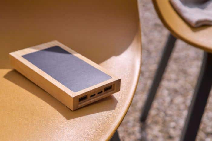 Powerbank Elz | Bambou FSC® | 10.000 mAh | Solaire