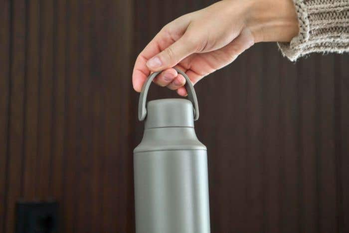 Gourde isotherme à double paroi Omari Giftbox 500 ml