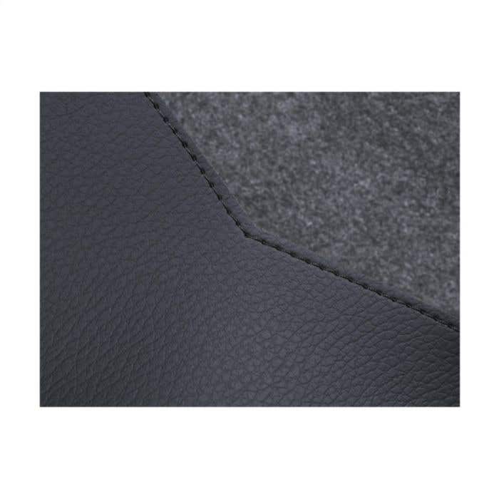 Made Out Of housse pour ordinateur portable | Feutre recyclé | 15 pouces