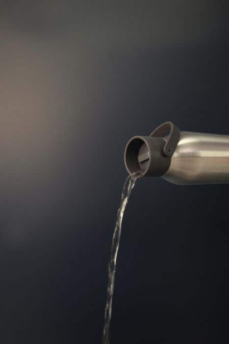 Bouteille isotherme Circular&Co | Acier inoxydable recyclé | 750 ml