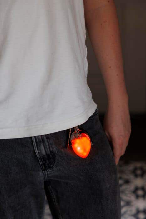 Porte-clés Gleamo | En forme de cœur | Rechargeable | Avec lampe