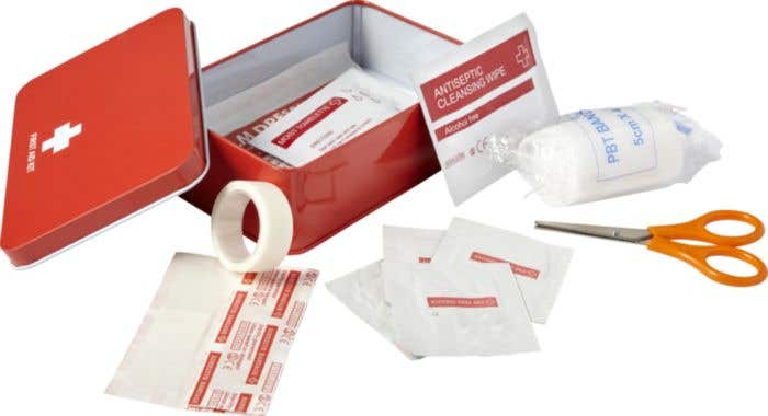 Boîte de secours Carekit