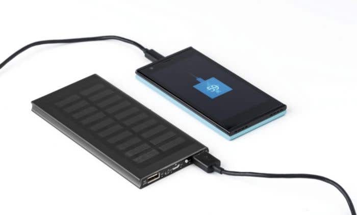 Chargeur solaire Solium 8000 mAh