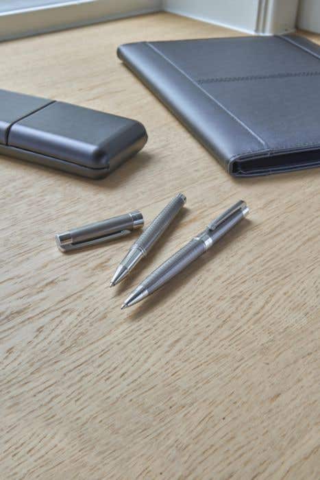 Parure Victorian (Ch. Dickens)